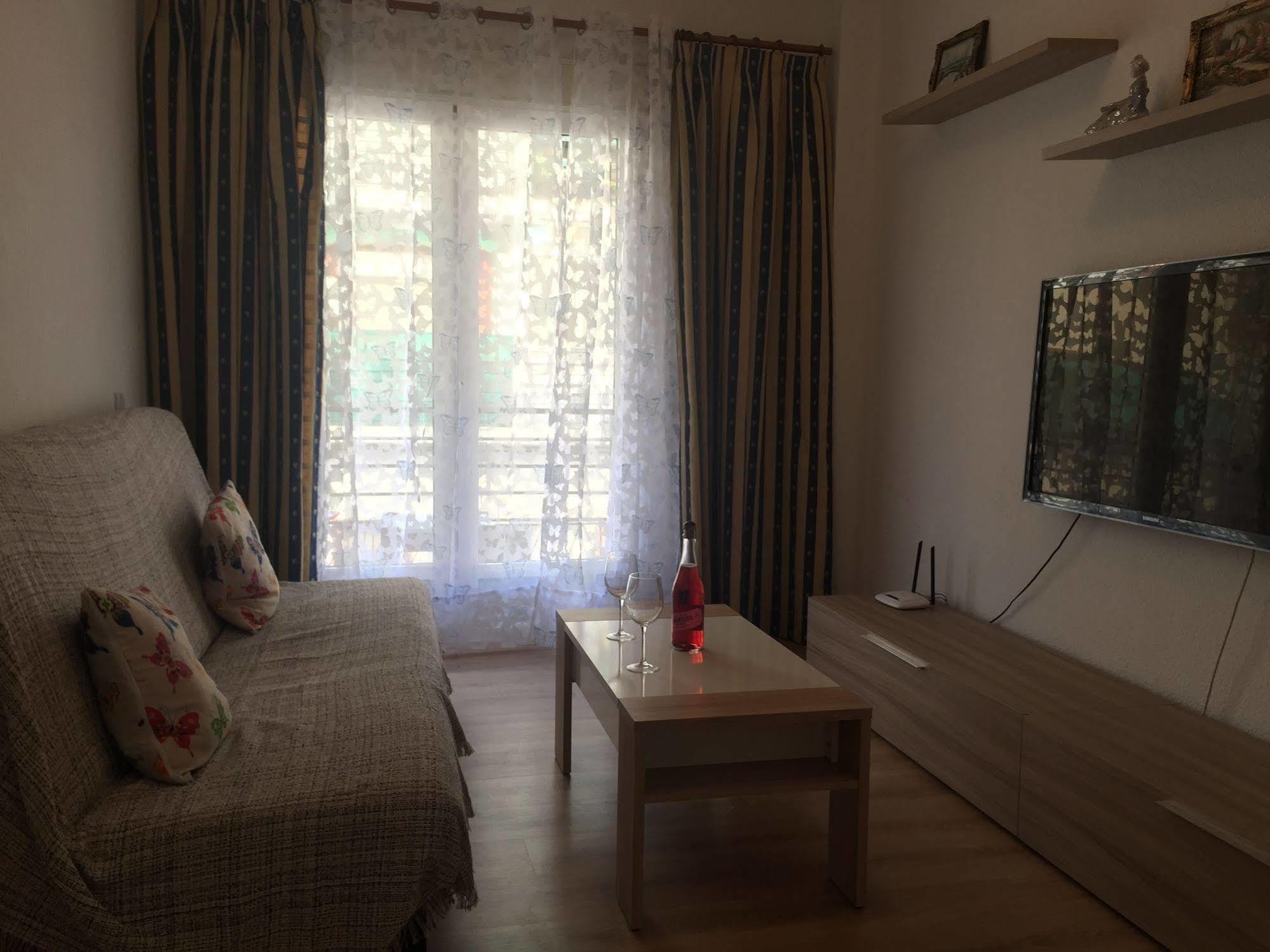 Apartamento Benjamin Rodriguez アリカンテ エクステリア 写真